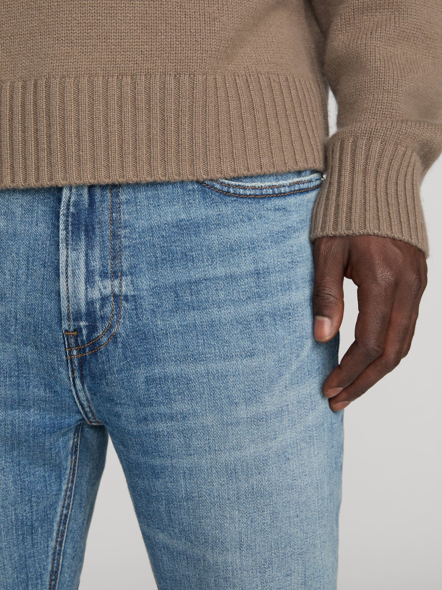 Frame - Men - Hike Modern Straight