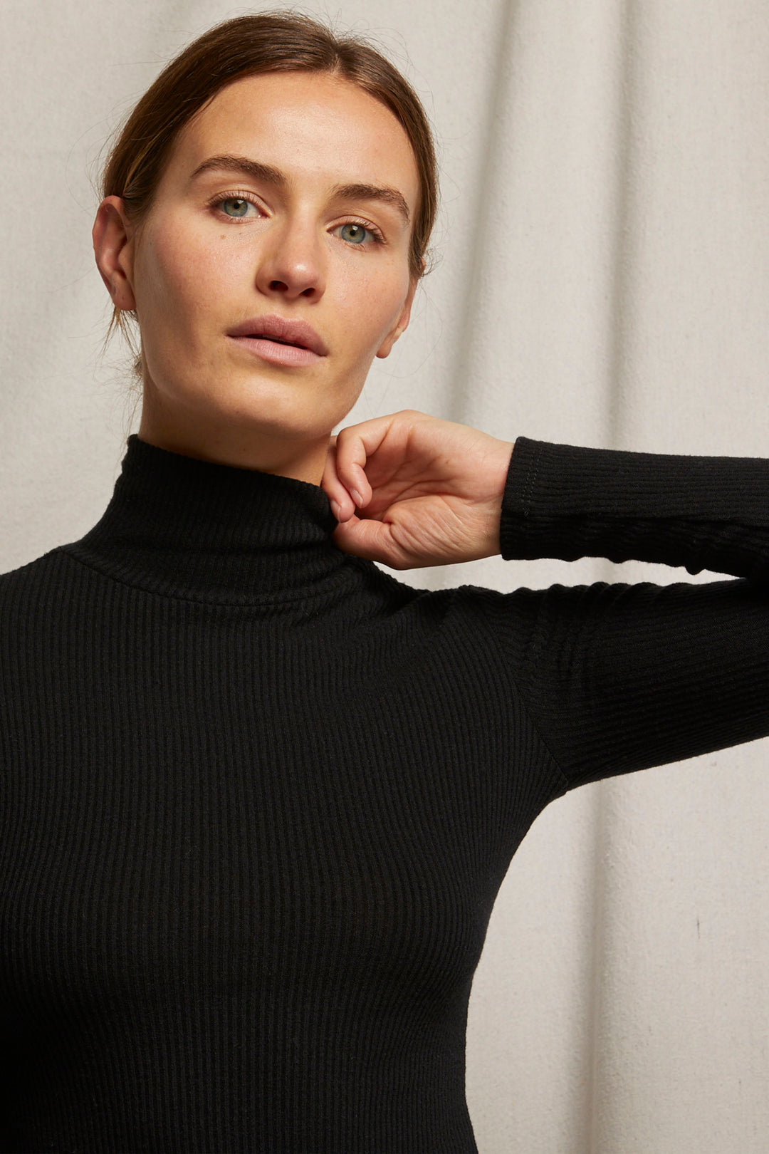 Perfect White Tee - Women - True Black Noelle Turtleneck Long Sleeve Top