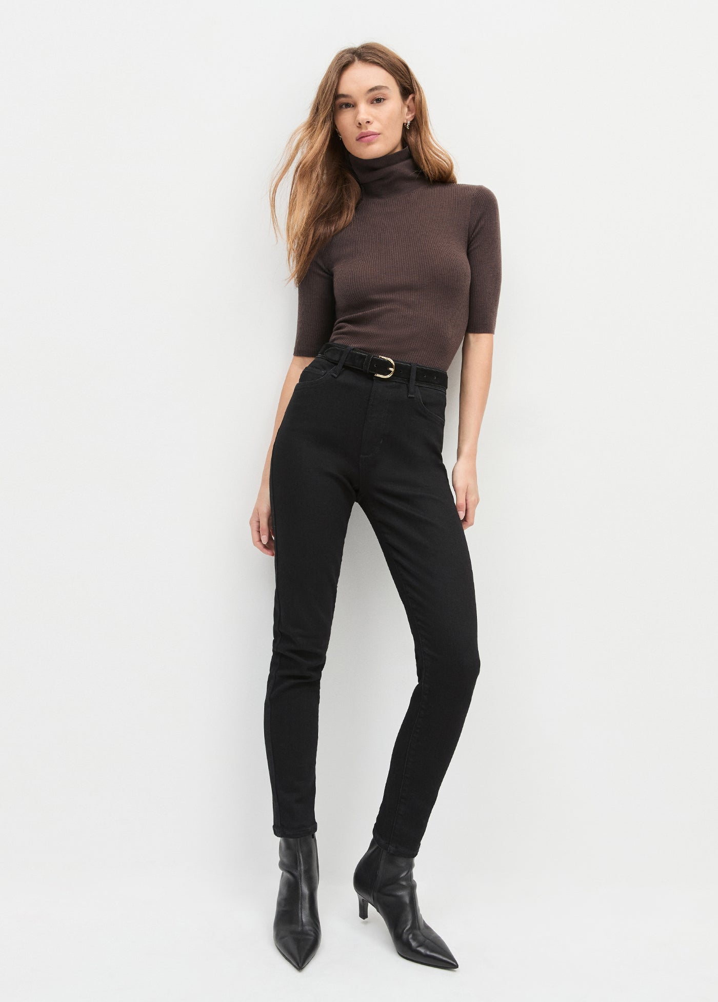 Favorite Daughter - Women - Coffee The Amelia Top