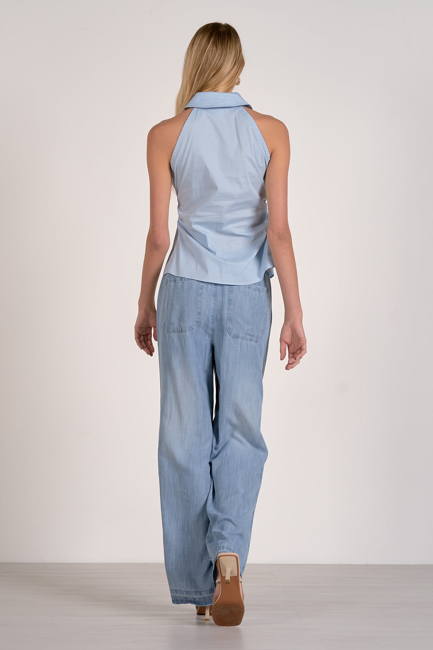 Elan - Women - Light Blue  Sleeveless Collar Top